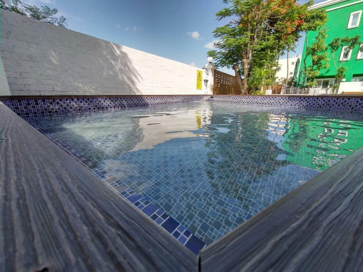 Red Vacation Rental Heng-ch'un Exterior foto